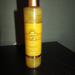 Solar Shine Shimmer Body Oil Bath and Body Works Coconut Vanilla Bronzed Sunlit